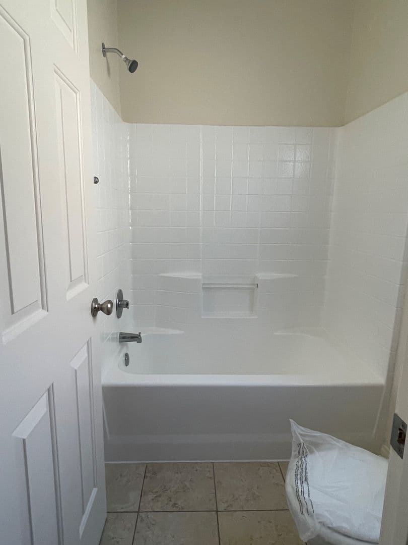 Bakersfield Apartment: 3125 Park Meadows Drive Unit B