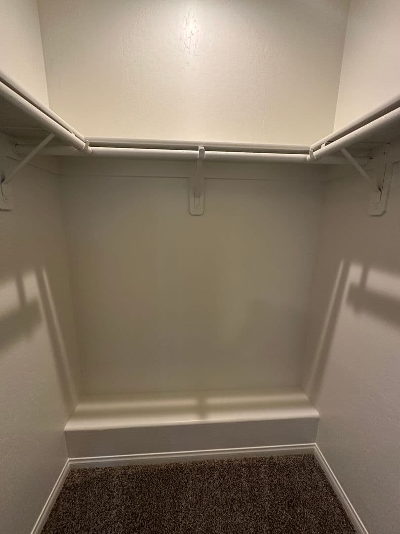 Bakersifeld Apartment: Rosedale Villas