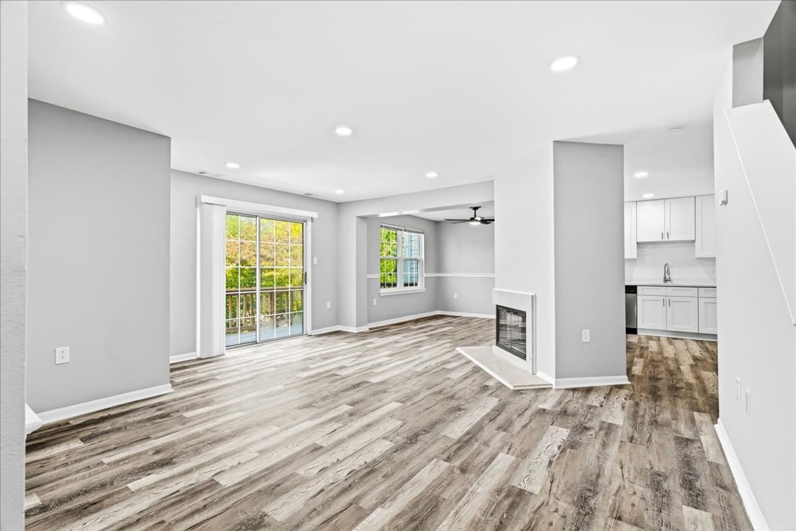 Frederick House: 2607 Warren Way