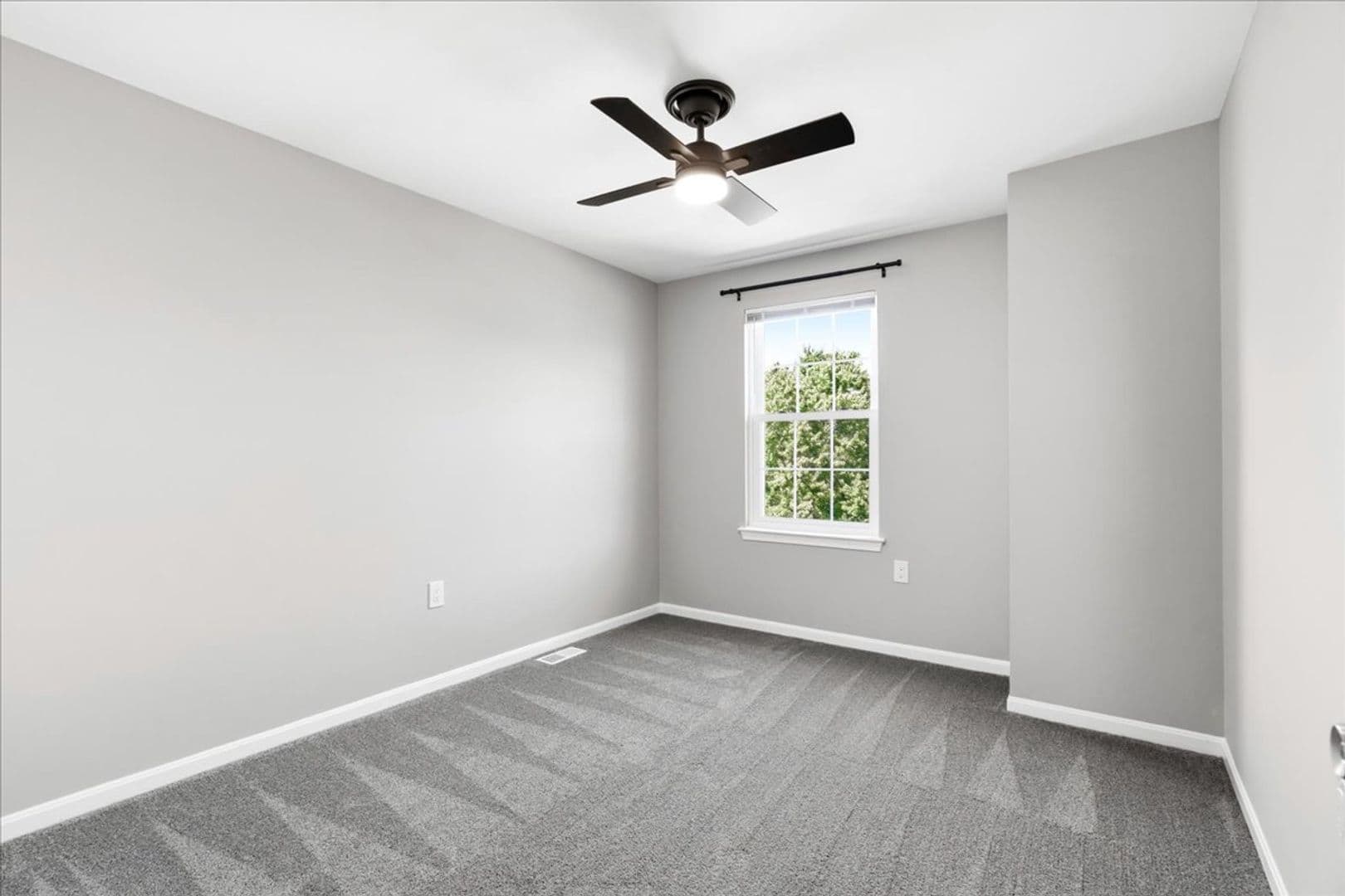 Frederick House: 2607 Warren Way