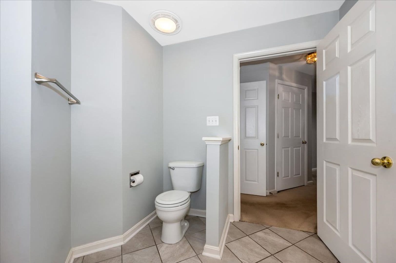 Frederick Condo: 2501 Hemingway Drive