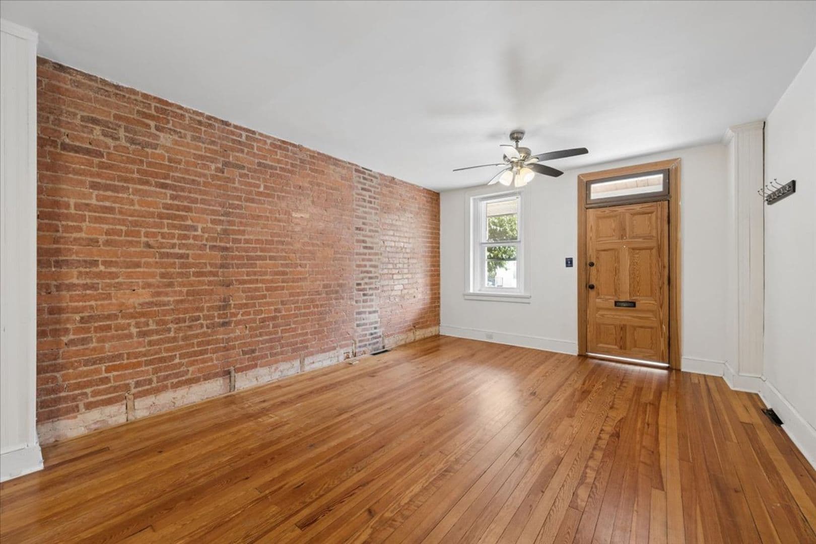 Frederick House: 346 Madison Street
