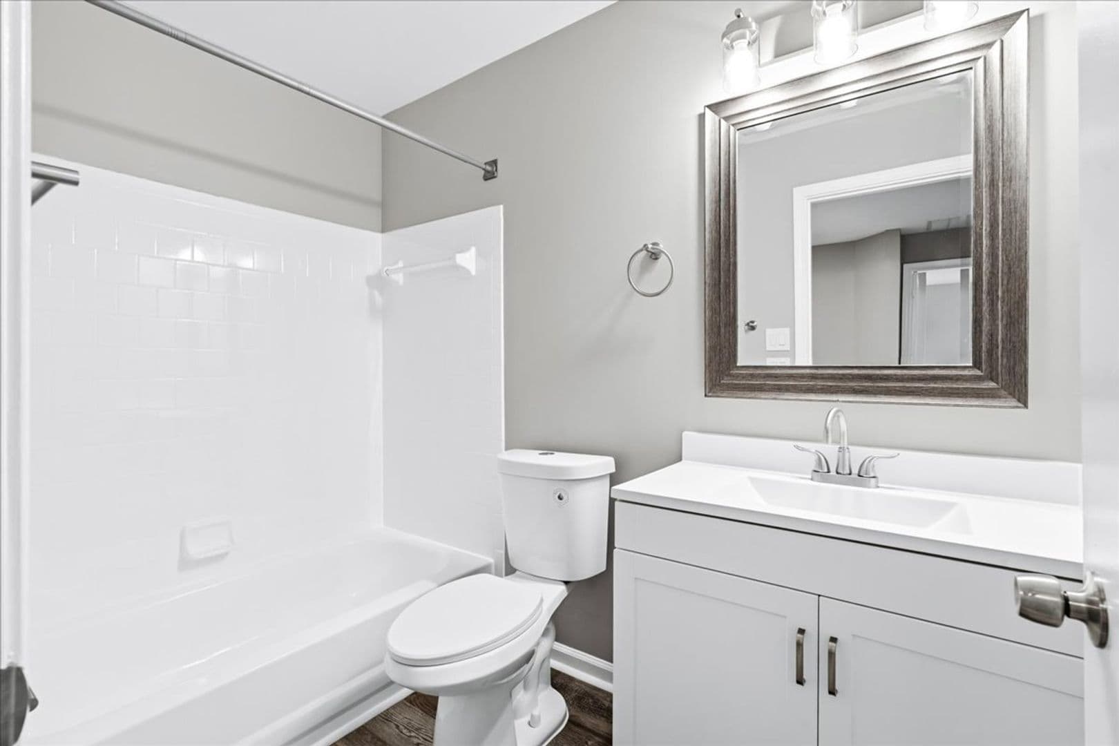 Frederick House: 2607 Warren Way