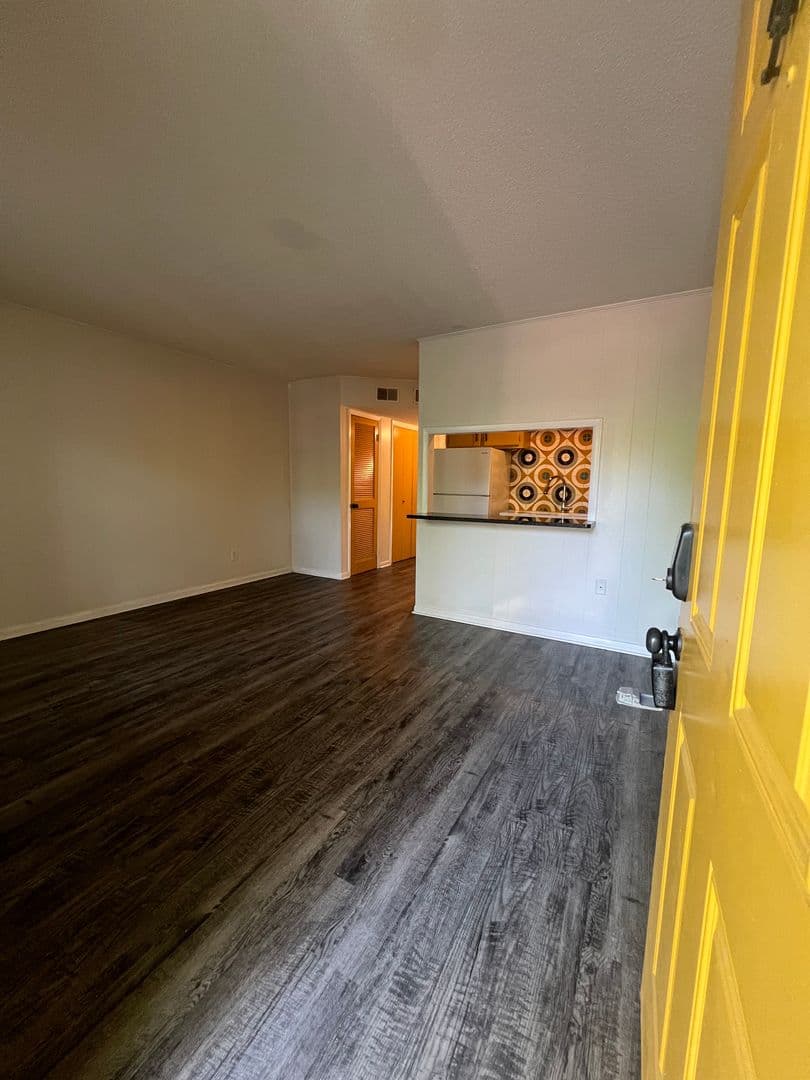 Cullman Apartment: 300 8th Street SW
