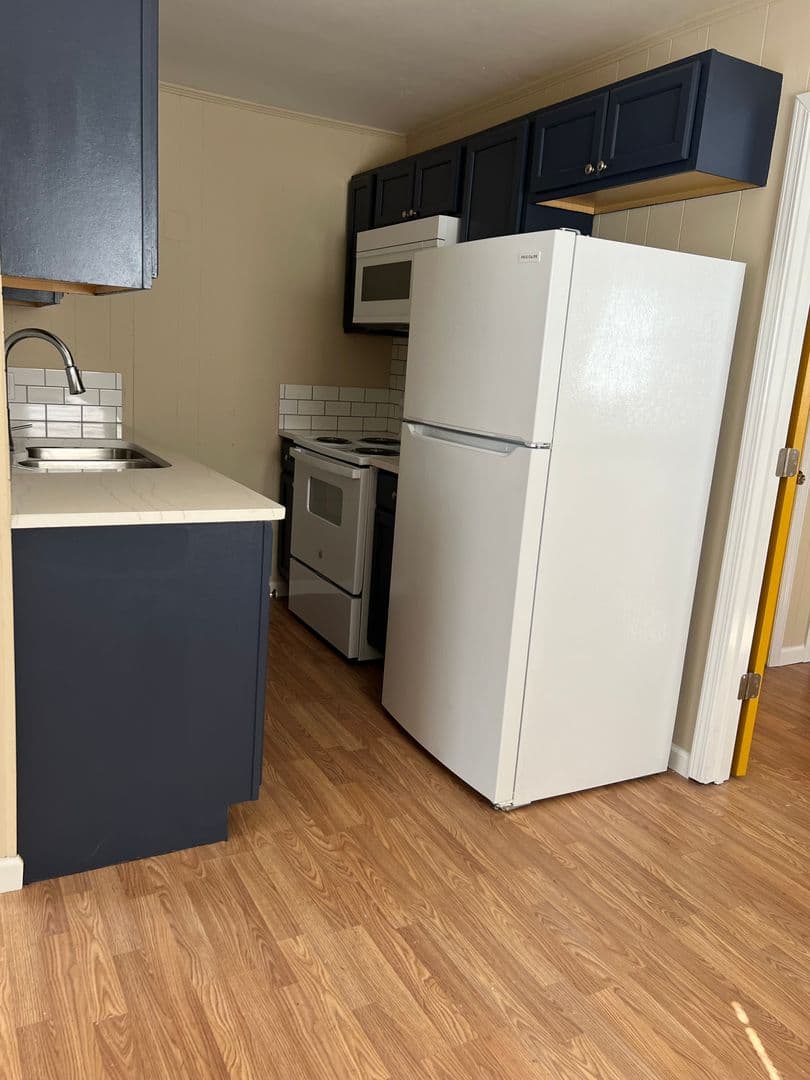 Cullman Apartment: Lessman Cir SW