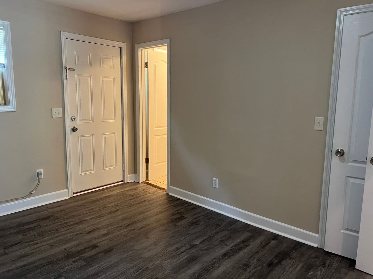 Cullman Apartment: Lessman Cir SW