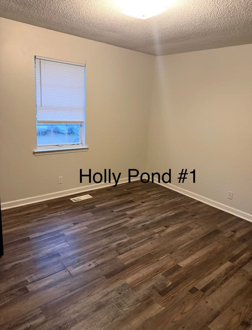 Holly Pond Apartment: County Road 1725