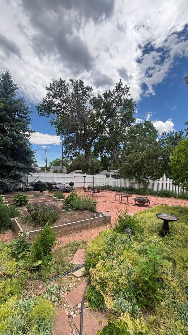 Colorado Springs Apartment: 1507 N Nevada Ave