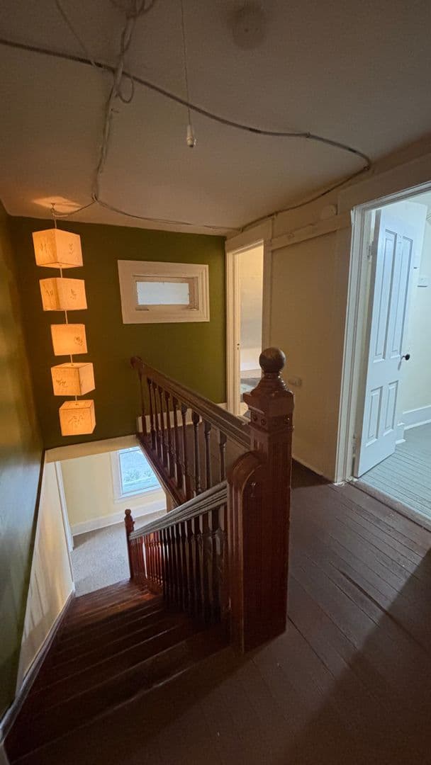 Manitou Springs Apartment: 612 High St.