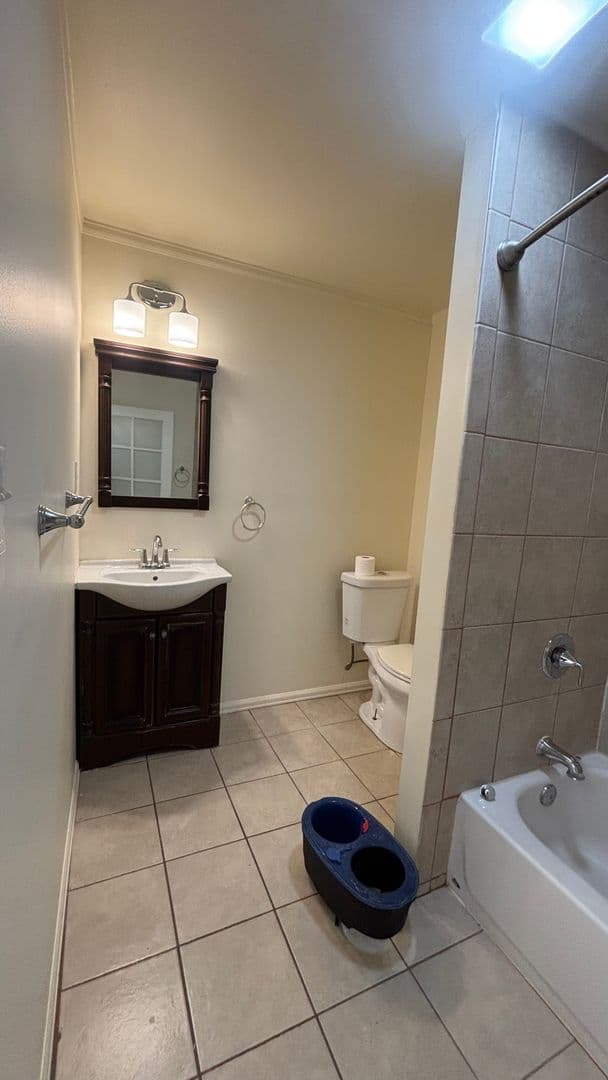 Manitou Springs Apartment: 612 High St.