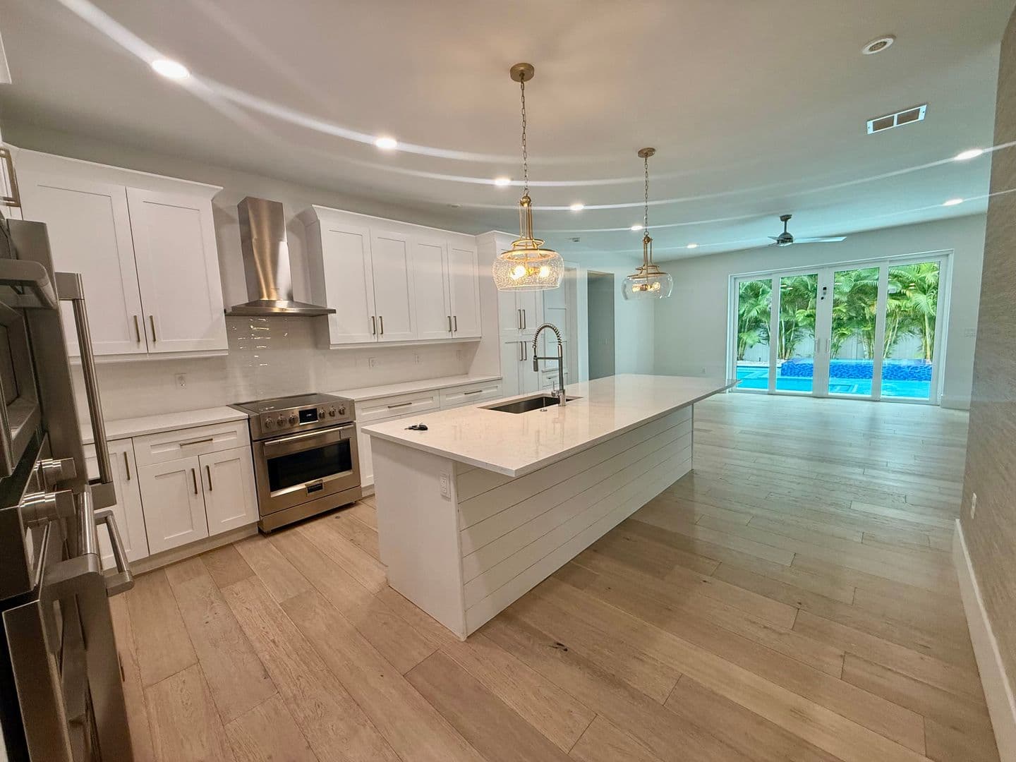 Sarasota House: 3319 S Osprey Avenue