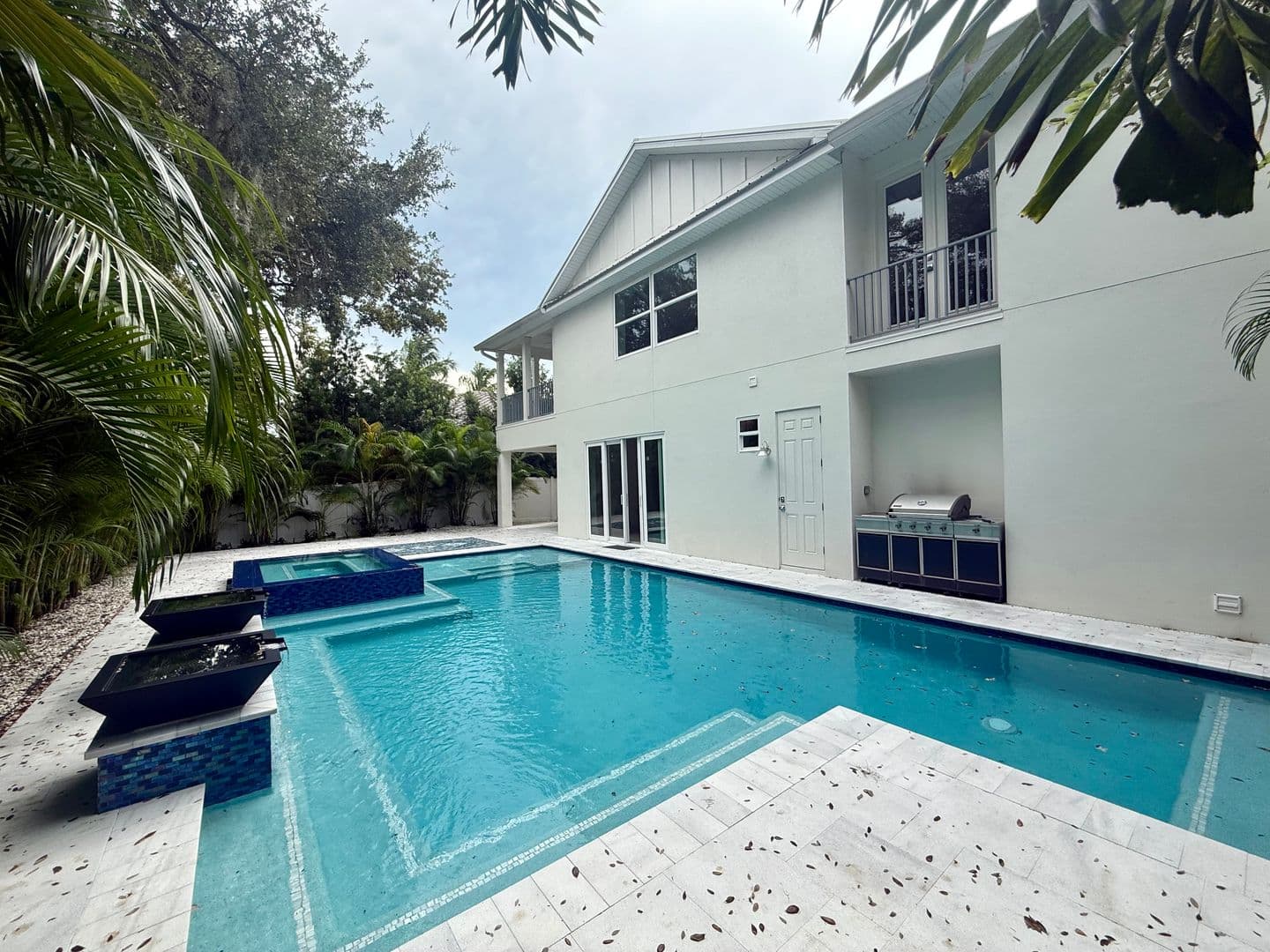 Sarasota House: 3319 S Osprey Avenue