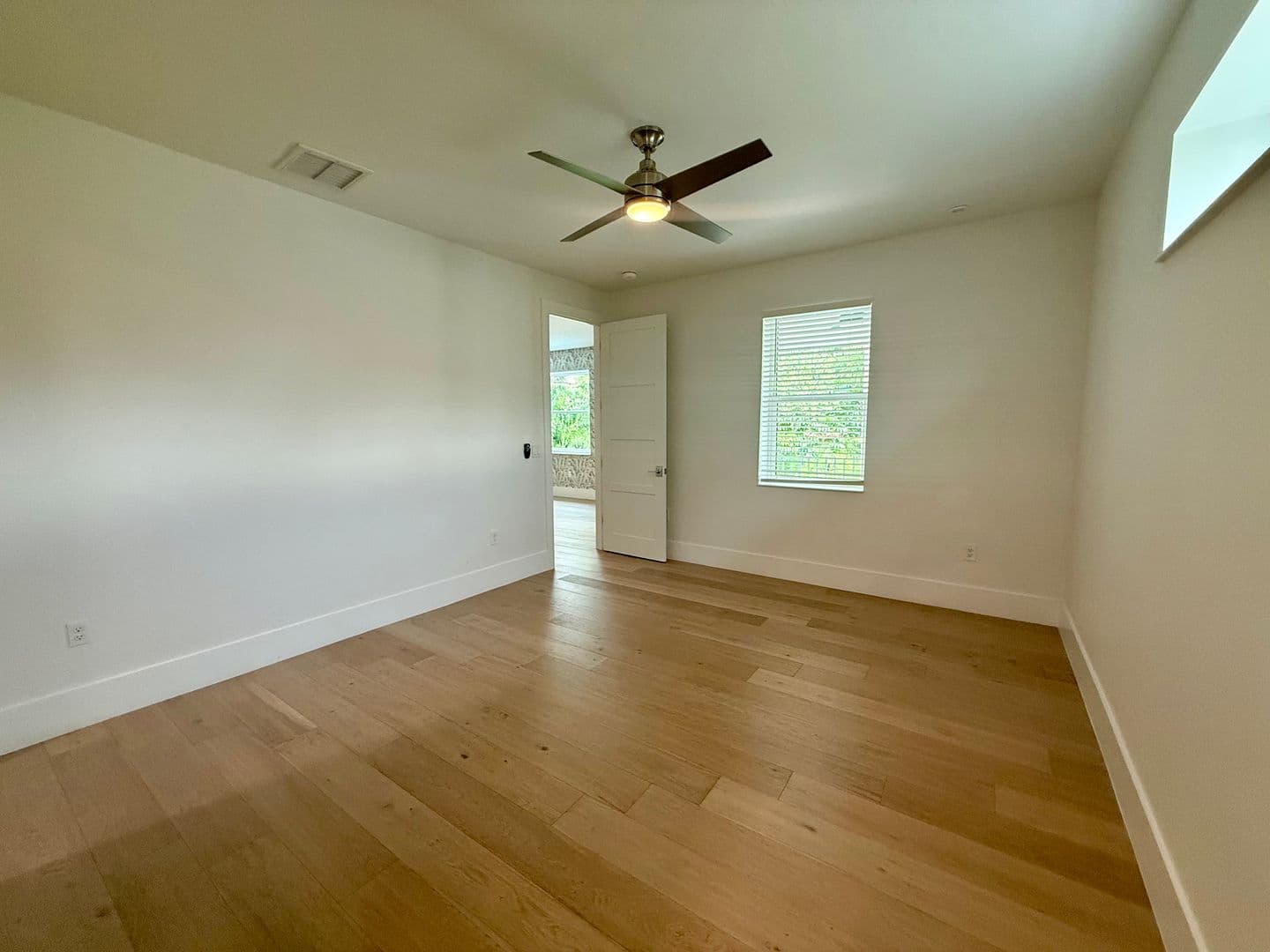 Sarasota House: 3319 S Osprey Avenue