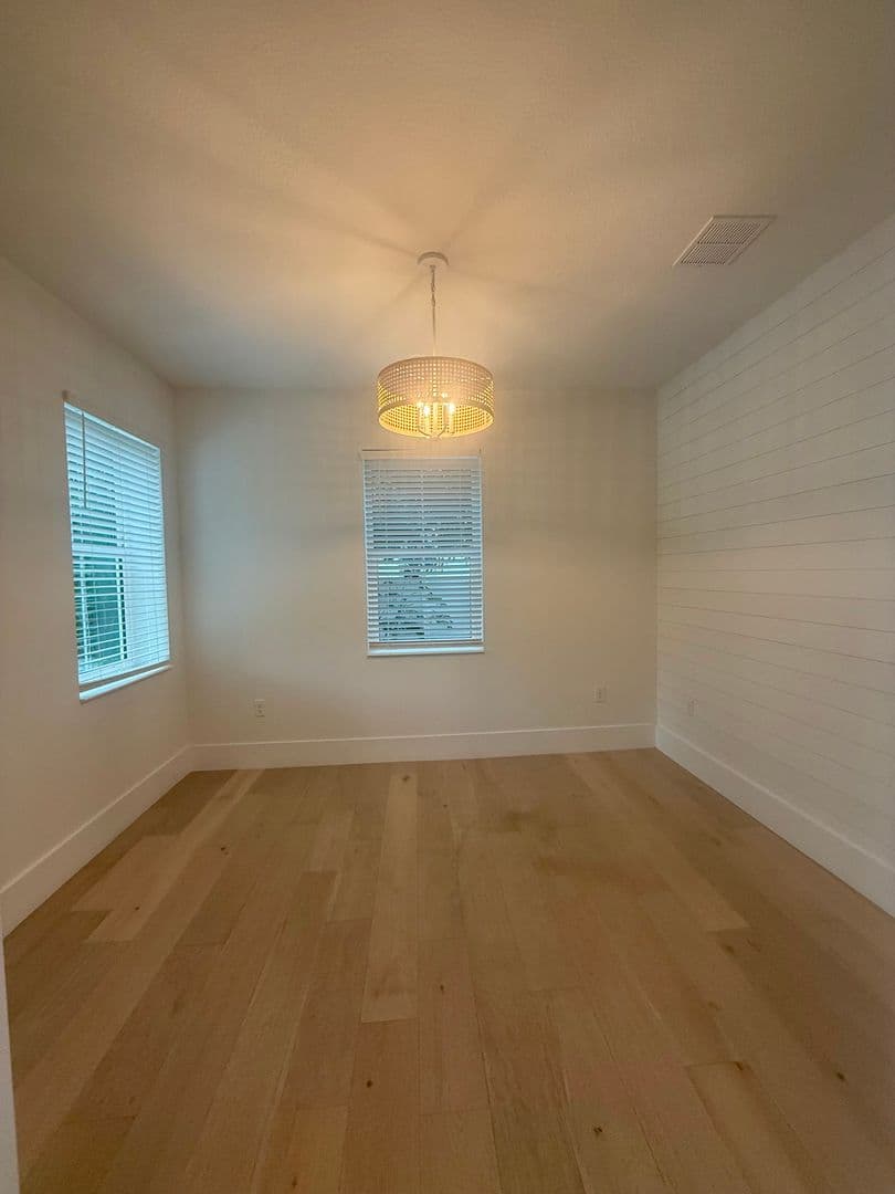Sarasota House: 3319 S Osprey Avenue