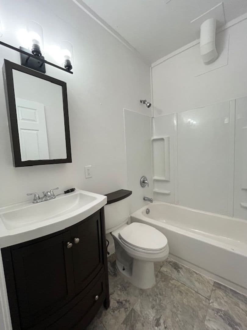 Saint Louis Apartment: 3007 McNair - Unit 2