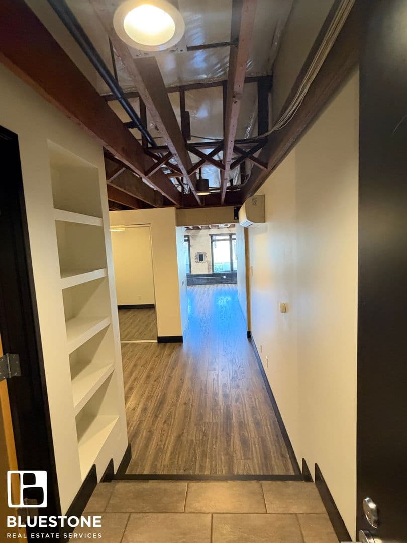 Salem Apartment: 241, 255, 249 Liberty ST NE