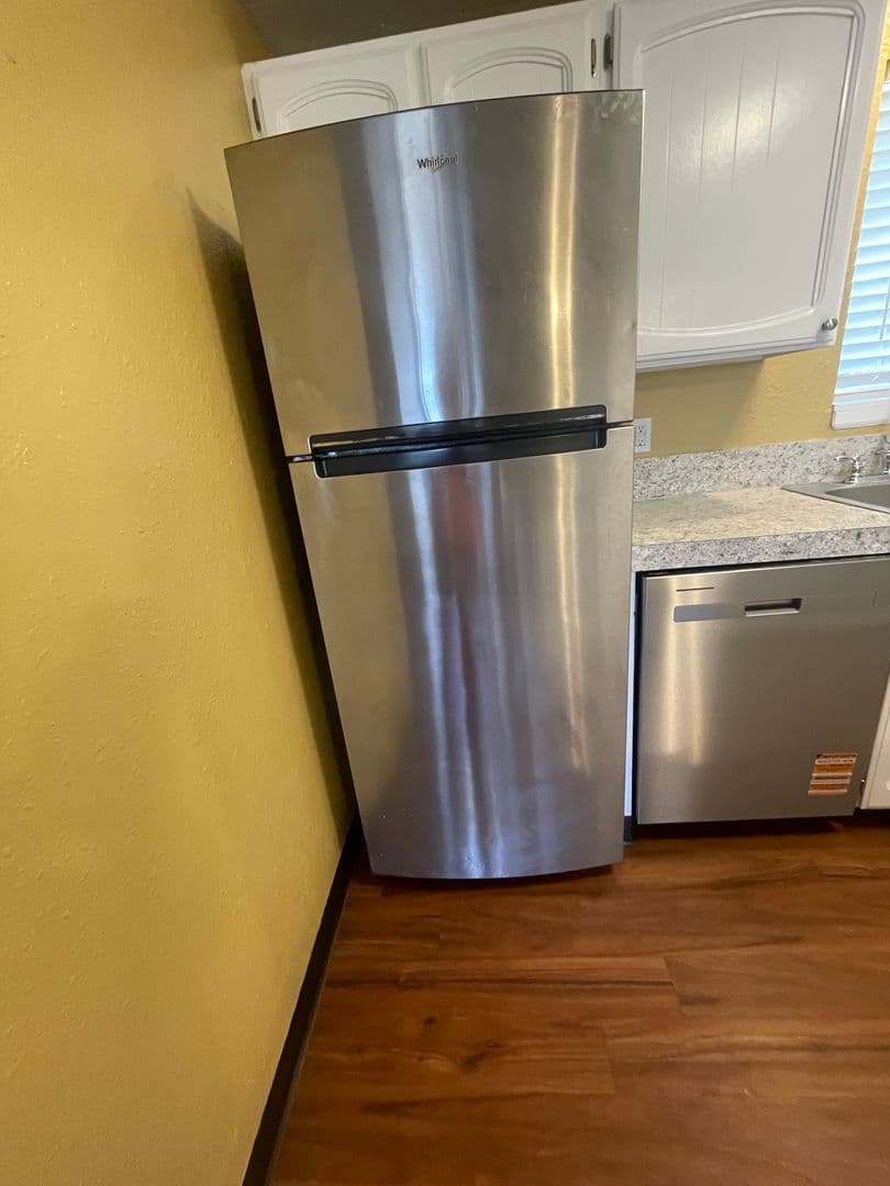 Eugene Apartment: 3659 West 18Th Ave, #6, Office