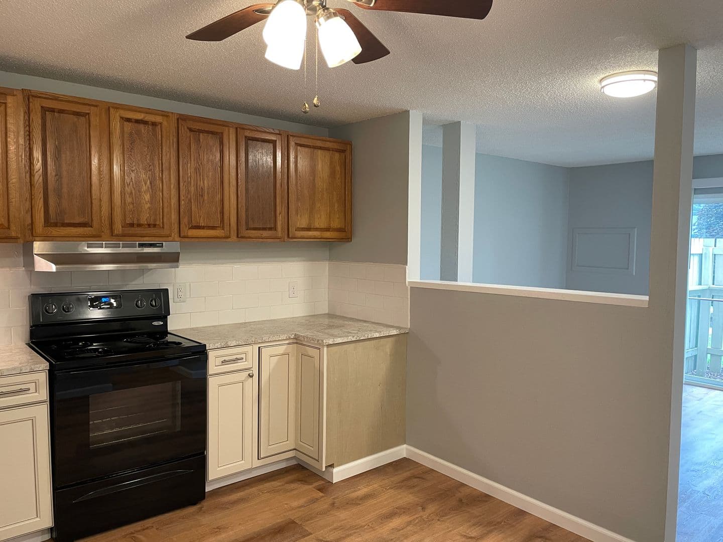 Salem Apartment: 1102-1180 Pine St NE