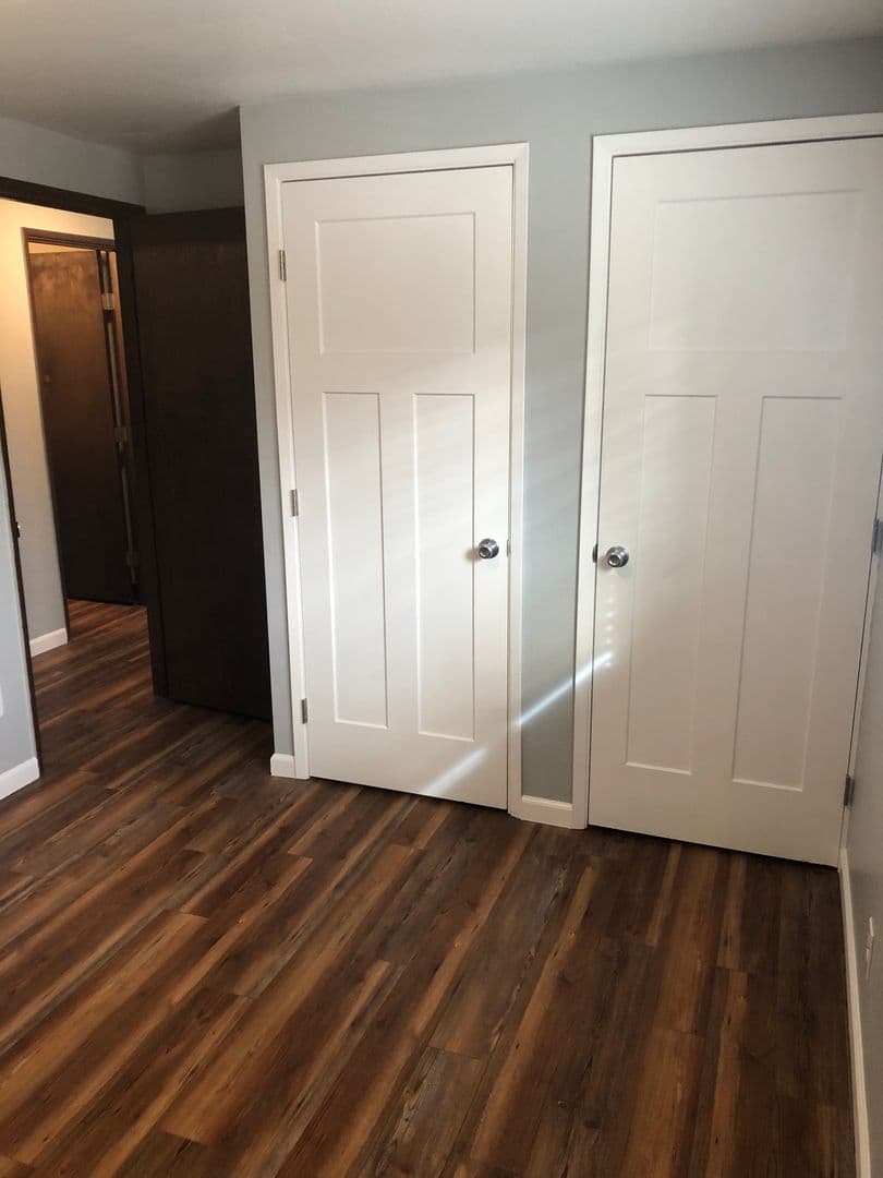 Eugene Apartment: 3659 West 18Th Ave, #6, Office