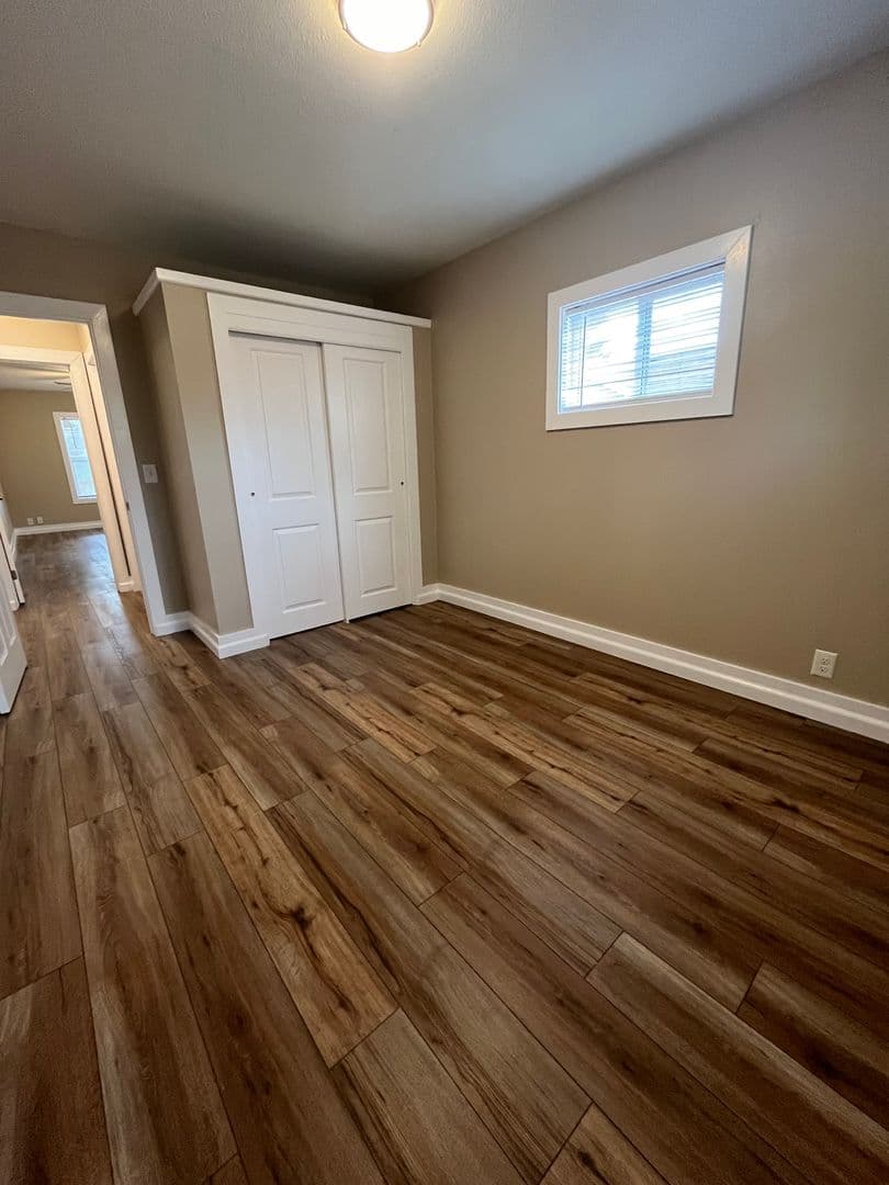 Grand Ronde Apartment: 8625 Grand Ronde Road