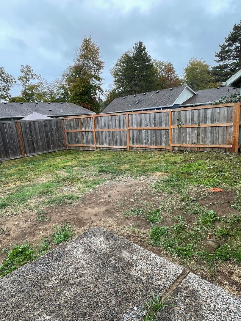 Eugene Apartment: 3659 West 18Th Ave, #6, Office