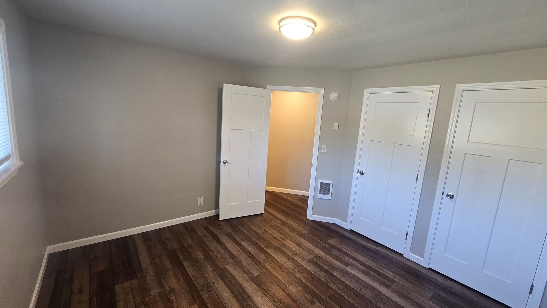 Salem Apartment: 817-899 25th ST SE