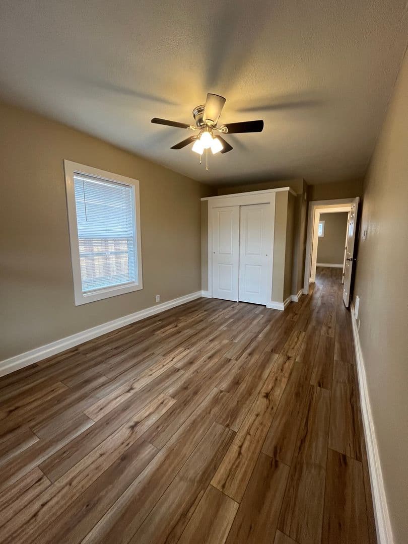 Grand Ronde Apartment: 8625 Grand Ronde Road