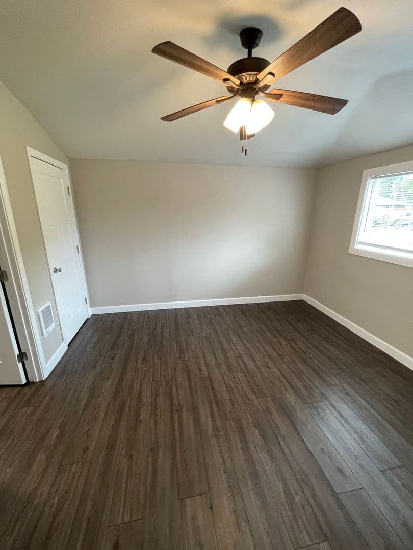 Salem Apartment: PO Box 5517