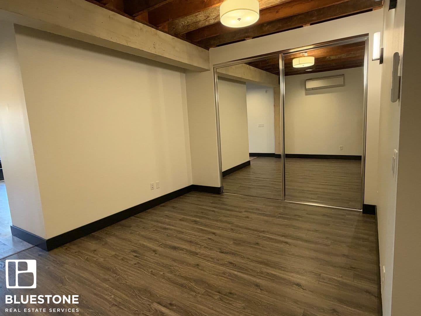 Salem Apartment: 241, 255, 249 Liberty ST NE