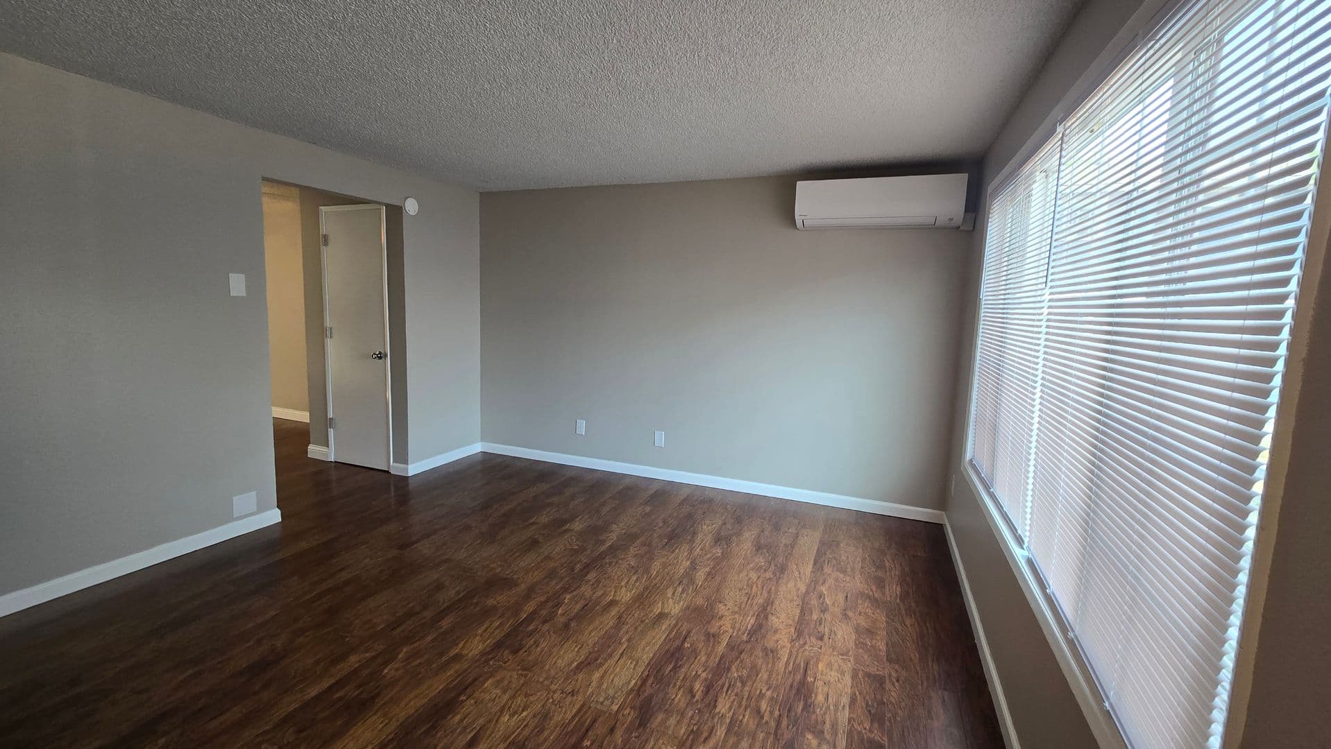 Salem Apartment: 1520-1642 Clay Street NE
