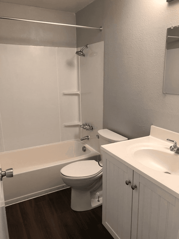 Albany Apartment: 5001 Pacific Blvd SW, Office