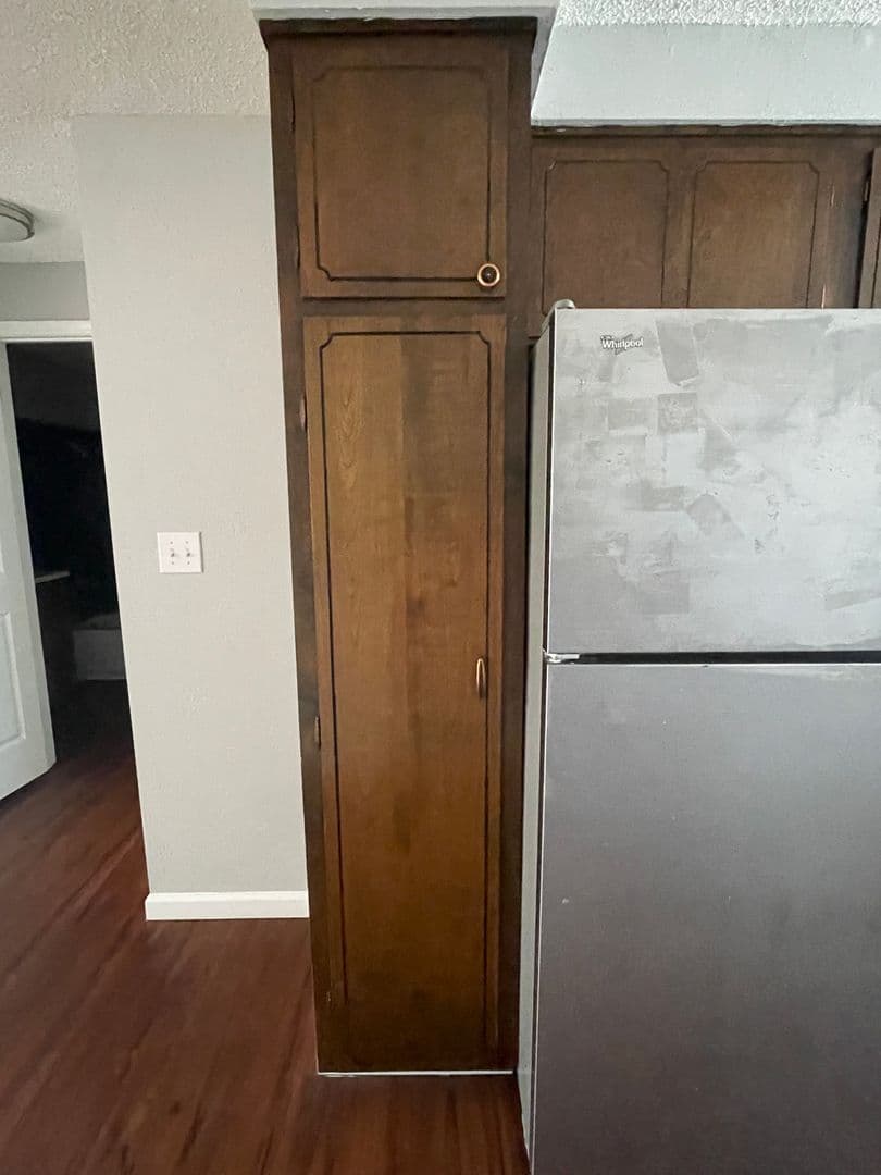 Albany Apartment: 1830 SE Thurston St