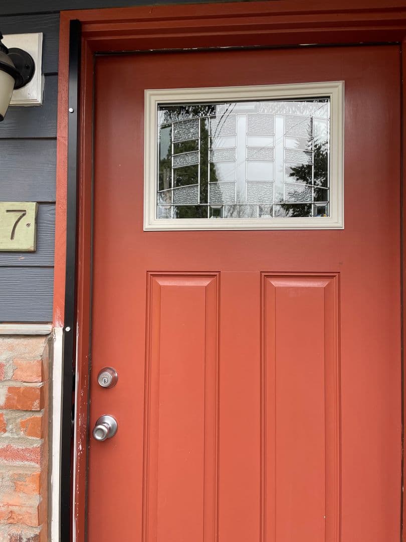 Albany Apartment: 825 SE Waverly  Drive