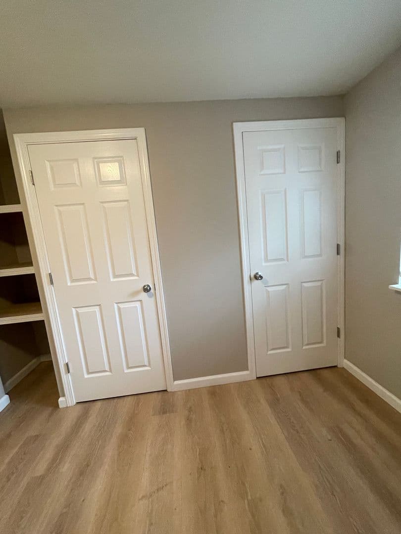 Eugene Apartment: 3659 West 18Th Ave, #6, Office