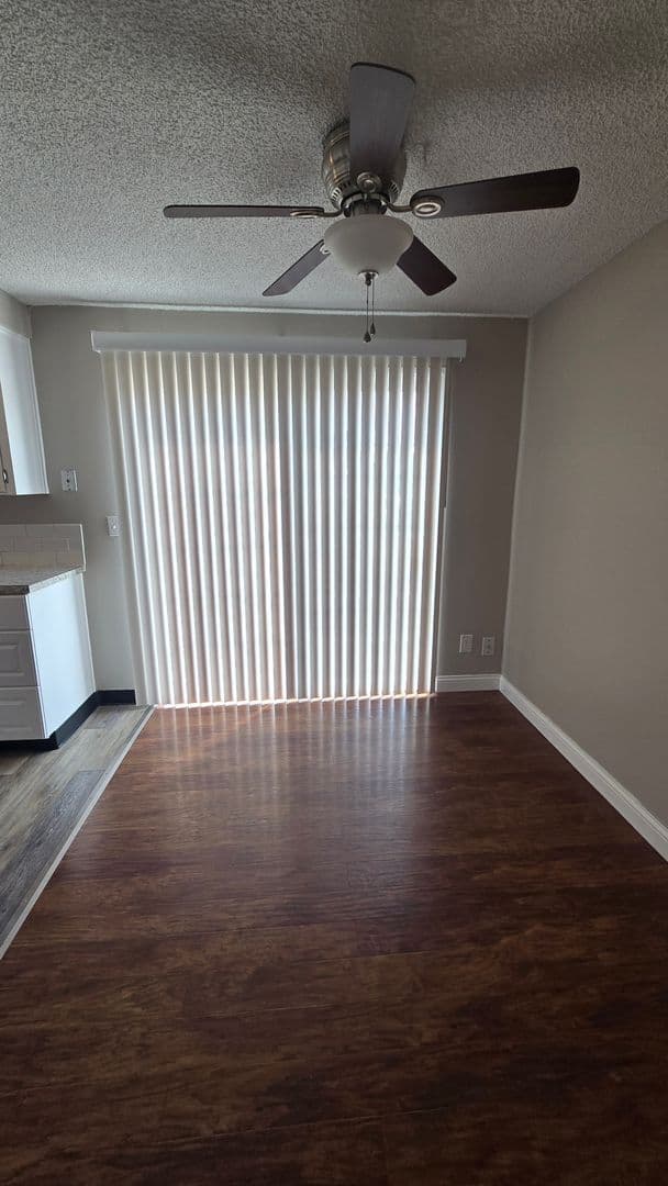 Salem Apartment: 1520-1642 Clay Street NE
