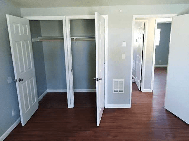 Eugene Apartment: 3659 West 18Th Ave, #6, Office