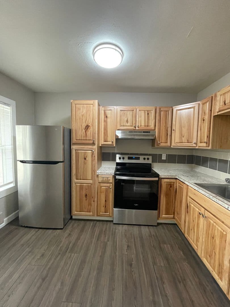 Salem Apartment: PO Box 5517