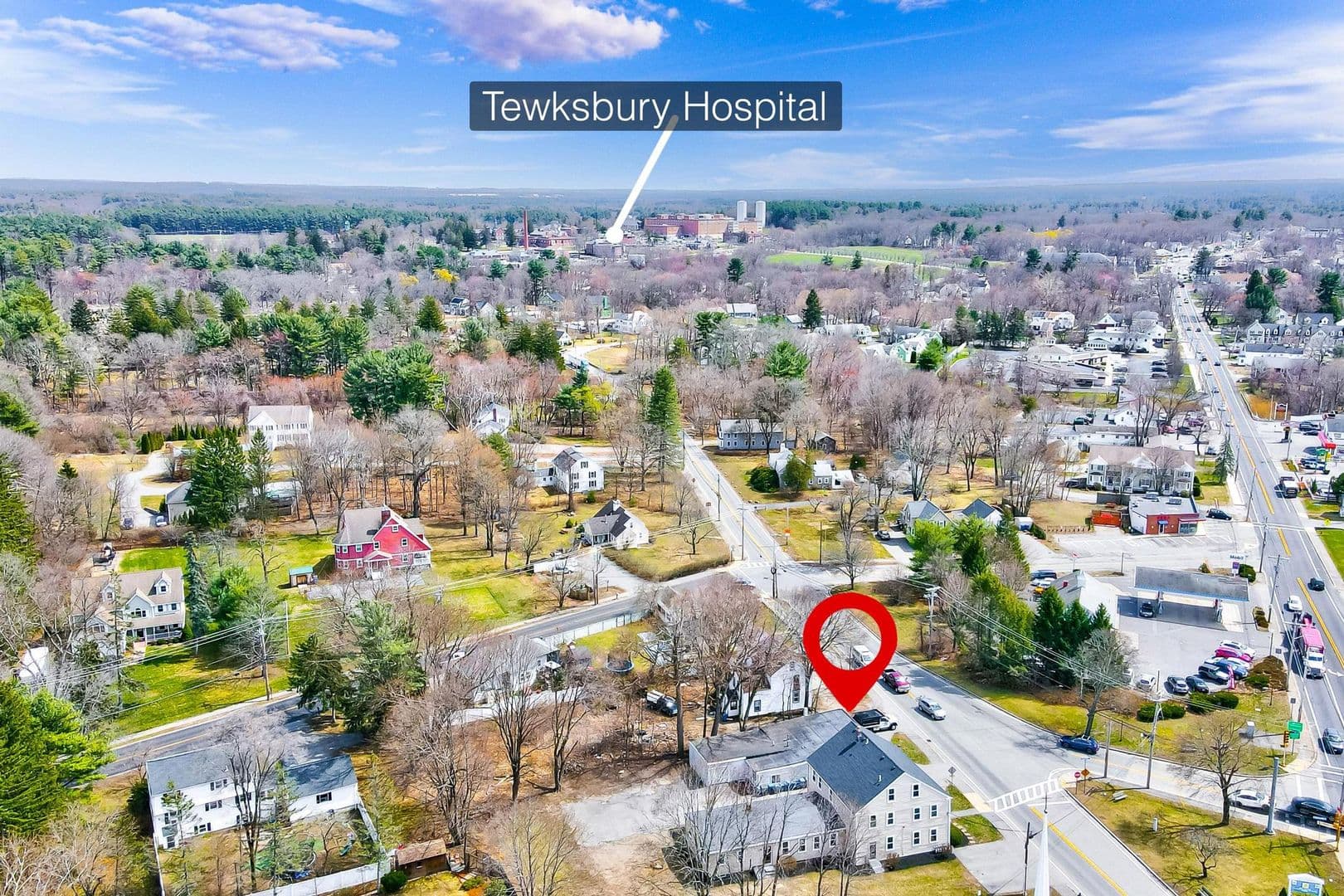 Tewksbury Apartment: 20 East St