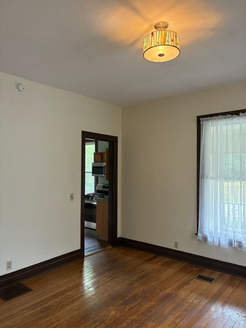 Bloomington House: 719 West 11th Street