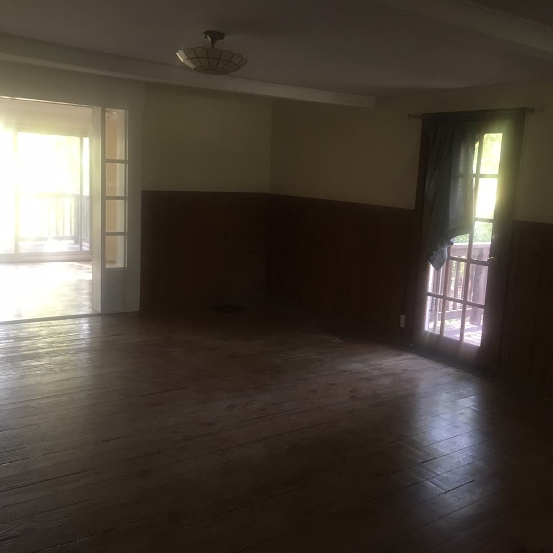 BLOOMINGTON House: 5732 East State Road 46