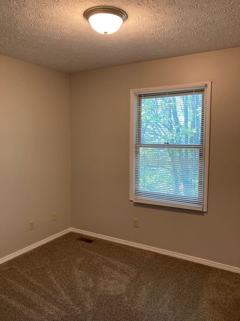 Bloomington Apartment: 1385 West Allen Street - A3