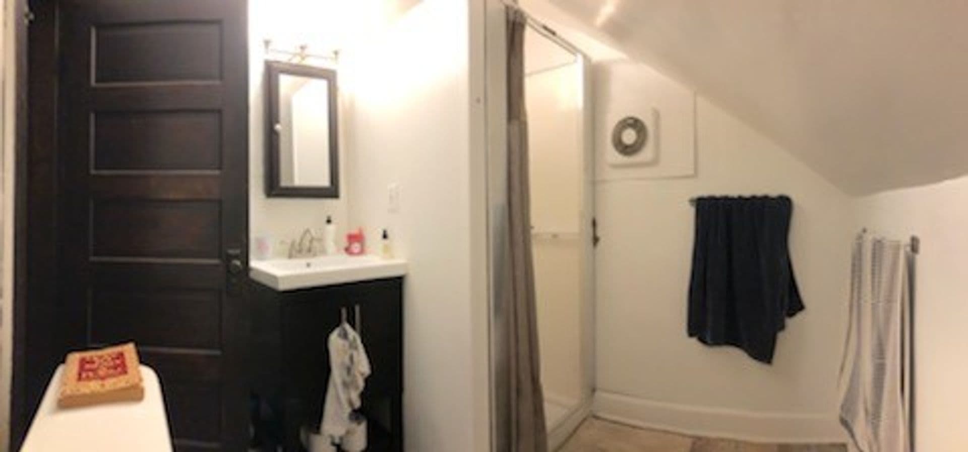 Bloomington House: 520 South Park Avenue
