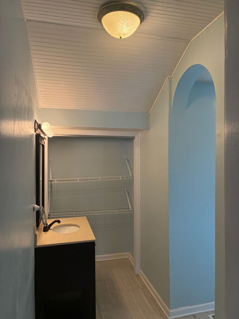 Bloomington House: 719 West 11th Street