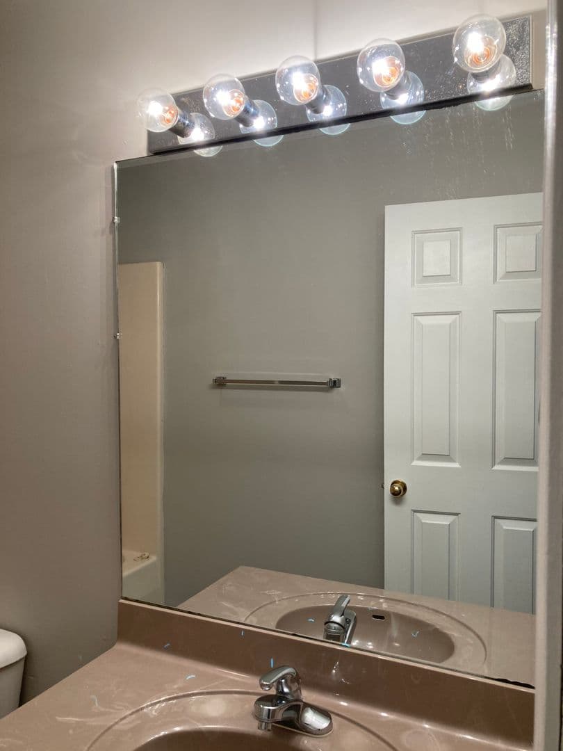 Bloomington Apartment: 1385 West Allen Street - A3