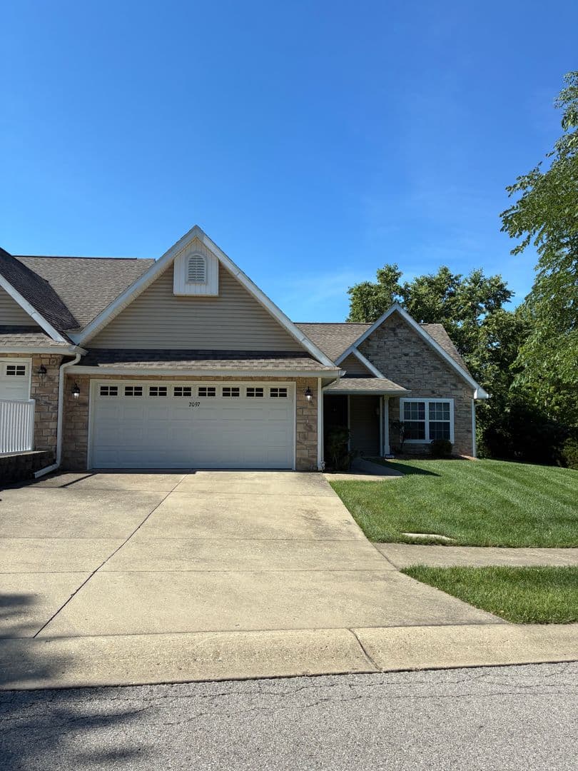 Bloomington Condo: 2097 W Arbor Ridge Way