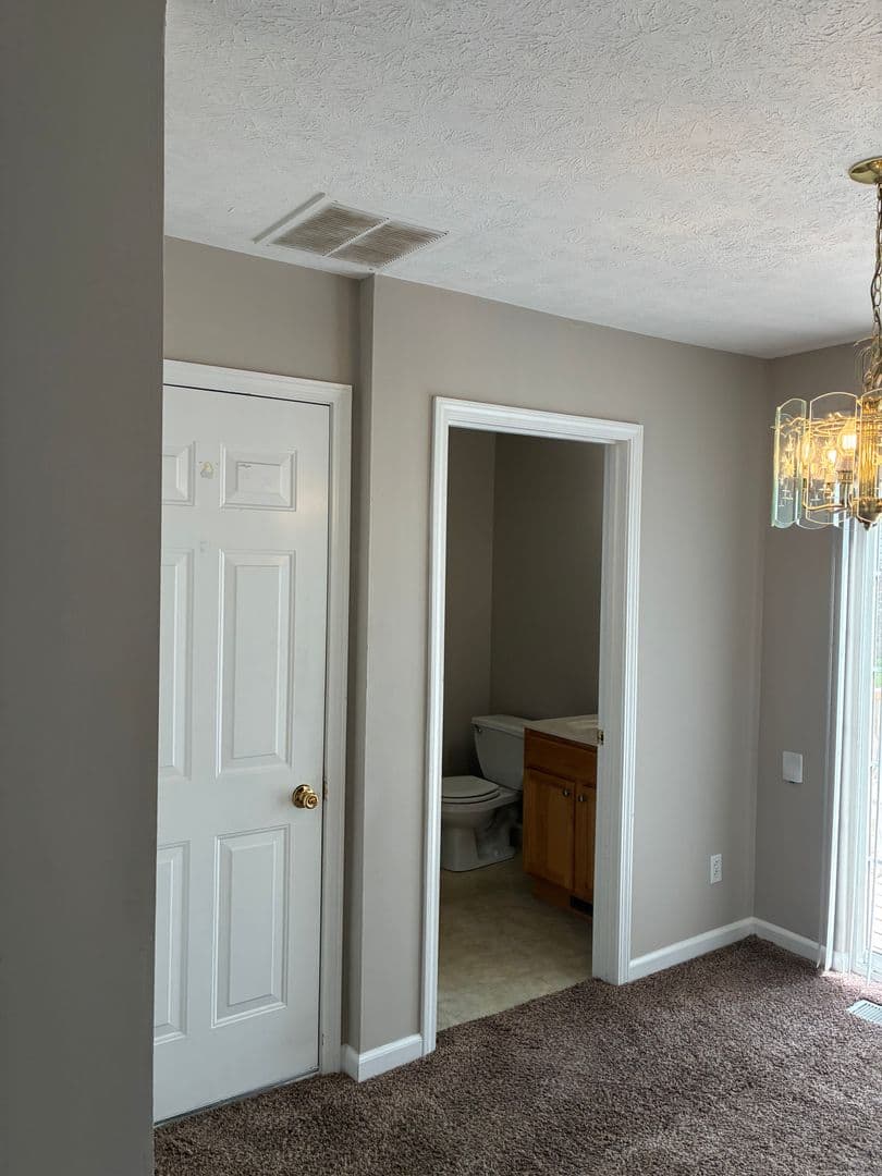 Bloomington Townhome: Batchelor Heights