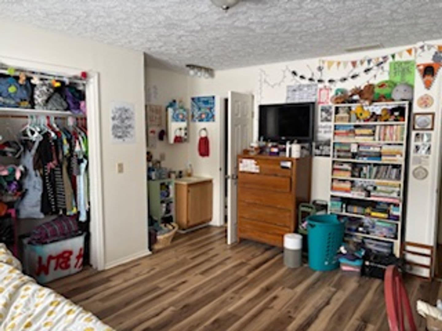 Bloomington Apartment: 800 West 11th Street
