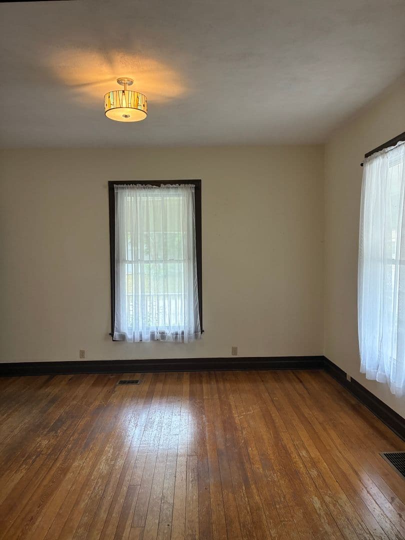 Bloomington House: 719 West 11th Street