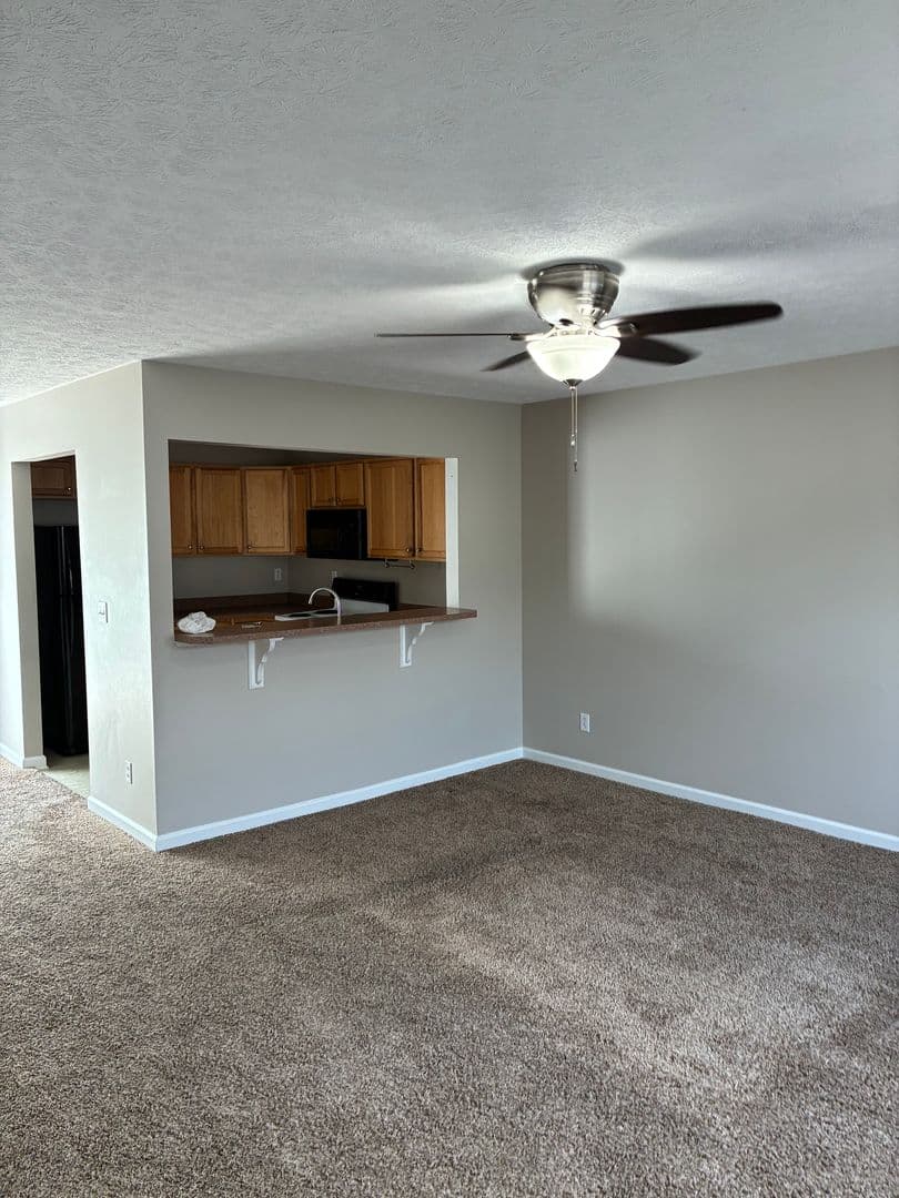 Bloomington Townhome: Batchelor Heights