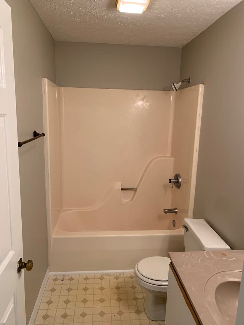 Bloomington Apartment: 1383 West Allen Street